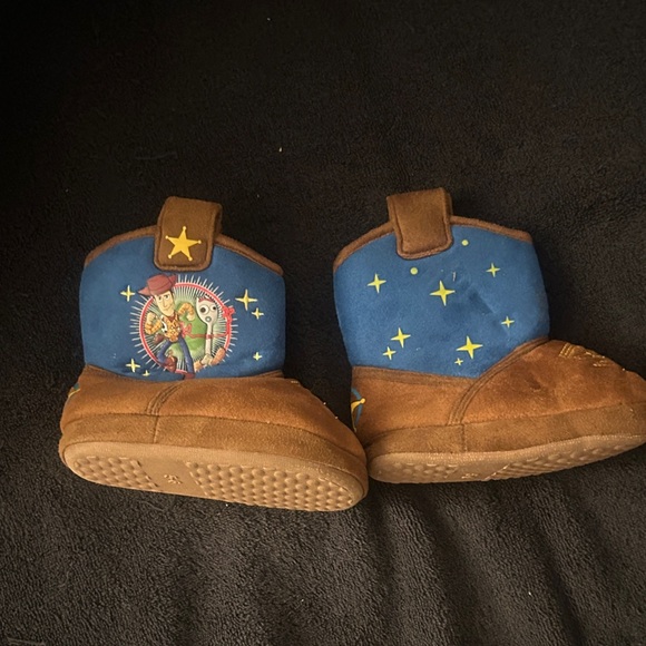 Disney Blue and Brown Kids Slippers - Picture 4 of 5